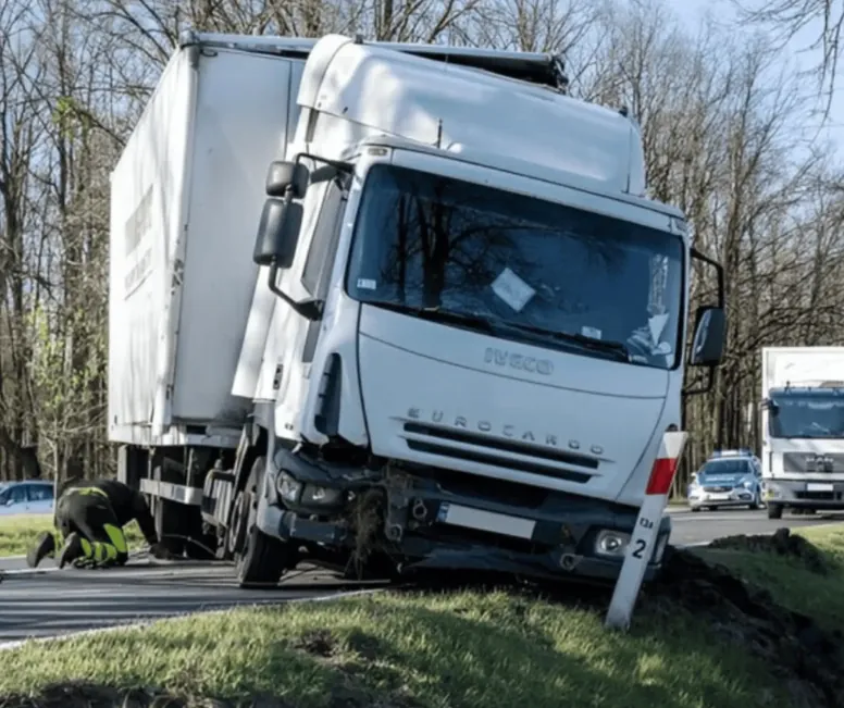 Wide-Turn Accidents